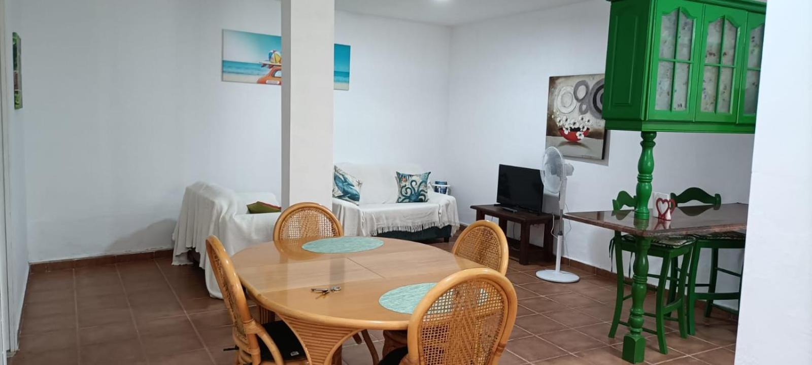 Habitacion En Un Bajo 2 Camas Individual Casa Compartida Abades  外观 照片